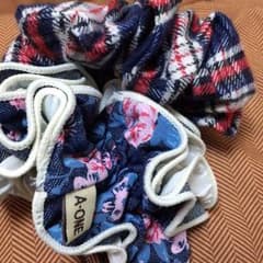 シュシュ ２つセットのサムネイル