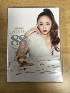 安室奈美恵 ライブDVD LIVE STYLE 2016-2017   通常盤のサムネイル