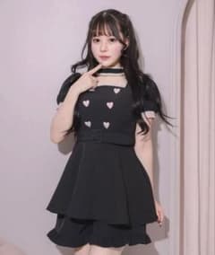 pium チョーカーフリルハートボタンセット アップのサムネイル