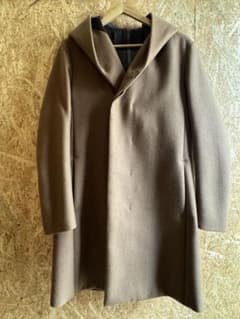 KAZUYUKI KUMAGAI カシミヤ混平二重メルトンフーデッドコートのサムネイル