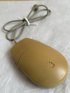 Apple Desktop Bus mouse II マウス本体 未使用品 Apple Desktop Bus Mouse II ADBマウス - メルカリ