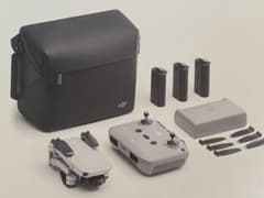 ドローン　dJI MINI2 199g FLY MORE COMBOのサムネイル