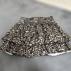 ヒョウ柄フリルミニスカート ショートパンツ付きのサムネイル