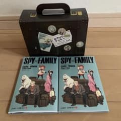 スパイファミリー　映画特典とステッカーのサムネイル