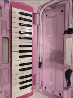 YAMAHA ピアニカ 32鍵 ピンクのサムネイル