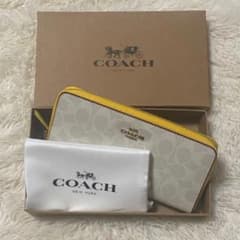 COACH コーチ 長財布のサムネイル