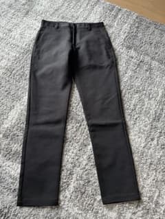 ZARA メンズ スラックス 黒 Sサイズ 美品のサムネイル
