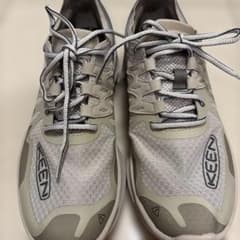KEEN スニーカー グレー メンズ