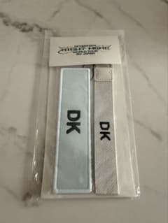 SEVENTEEN RIGHT HERE ワッペンバッジセット ドギョム DK - メルカリ