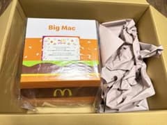 マクドナルド バーガークッション 当選者限定 非売品 新品未開封 リワードのサムネイル