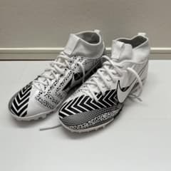 ナイキ　サッカー　トレーニングシューズ　キッズ　CR7のサムネイル