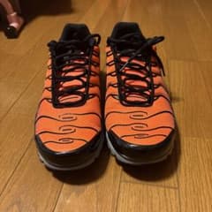 ペ*ー様 NIKE AIR MAX PLUS オレンジ パープルのサムネイル