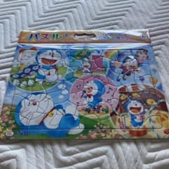 ドラえもん　55ピースパズルのサムネイル