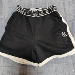 GENUINE MERCHANDISE ニューヨークヤンキース ショートパンツのサムネイル