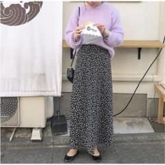 ちぃちゃん様専用　小花柄ロングスカートのサムネイル