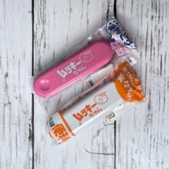 ムッキーちゃん　ピンク1本　ホワイト1本　皮むき器のサムネイル