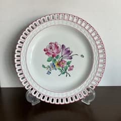 希少　Luneville パニエ　デザート皿　薔薇とチューリップ リュネヴィル Luneville パニエ皿 デザート皿 バラ - メルカリ