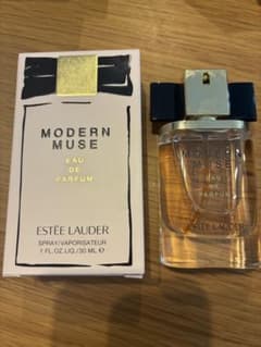 MODERN MUSE Eau de Parfum 30mLのサムネイル