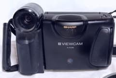 ○○SHARP 8ミリビデオカメラ： VL-EL320（通電確認のみ）ジャンク