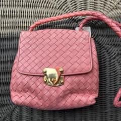BOTTEGA ピンク 編み込みレザー ショルダーバッグのサムネイル