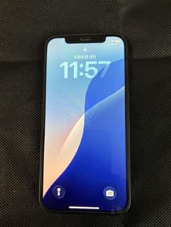 Apple iPhone12(黒)64GB SIMフリーのサムネイル