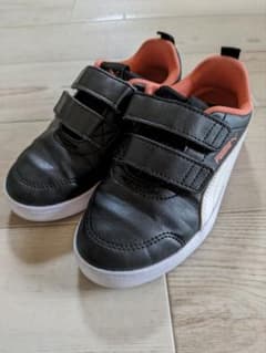 PUMA キッズ スニーカー 18cmのサムネイル