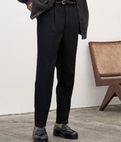完売品 WYM LIDNM BASIC TAPERED SLACKS ブラックSのサムネイル