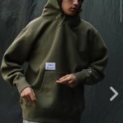 wtaps✖️ champion パーカー　Sサイズ　本日限りの出品のサムネイル