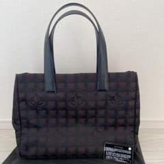 【超美品】CHANEL ニュートラベルライン トートバッグのサムネイル