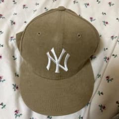 New Era 9FIFTY NY ヤンキース コーデュロイ キャップのサムネイル
