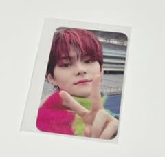 TREASURE ポップアップ　店舗　トレカ　ヨシ