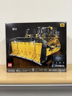 【新品・未開封】 LEGO 42131 テクニック CAT ブルドーザー D11のサムネイル