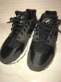 NIKE HUARACHE ハラチ 23cmのサムネイル