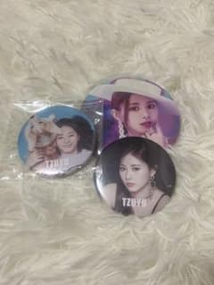 TWICE ツウィ 缶バッジ TZUYU - メルカリ