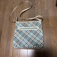 バーバリーショルダーバッグのサムネイル
