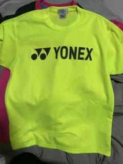 YONEX 蛍光イエロー M シャツのサムネイル