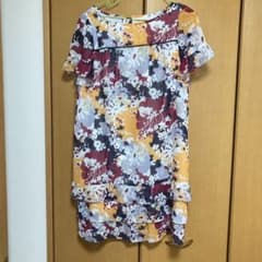 花柄　ワンピース　／ナチュラルビューティーベーシックのサムネイル