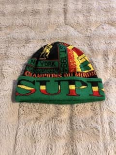 m*o様 Supreme ニット帽 グラフィックデザイン　確実正規品のサムネイル