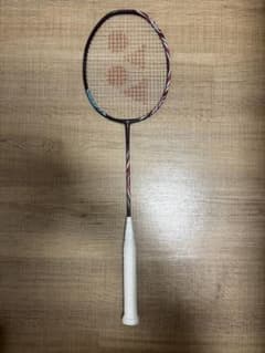 YONEX ASTROX 100 バドミントンラケットのサムネイル
