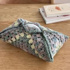 手編み ティッシュケースカバー グラニースクエア ハンドメイド かぎ編み 北欧のサムネイル
