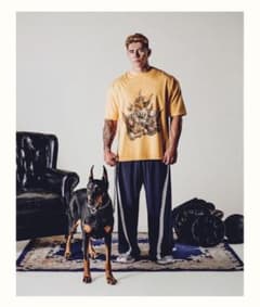 【おるに様専用】LYFT オリジナルグラフィック Tシャツ XLサイズ　イエローのサムネイル