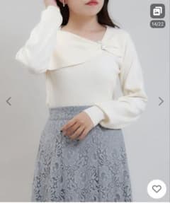 ASTORIA ODIER ニット クローバーボタン ニットのサムネイル