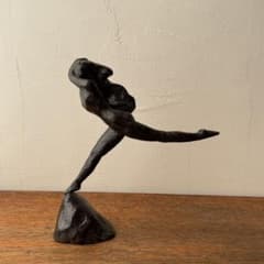 ブロンズ製 山本豊市 女性像 オブジェ 黒 - メルカリ