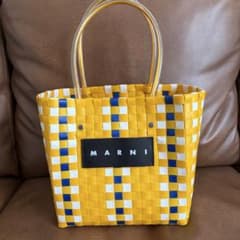 【最終値下げ】MARNI マルニ イエロー編み込みかごバッグのサムネイル