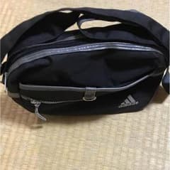 カバンのサムネイル