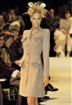 m16402545504_1.jpg?1761725192