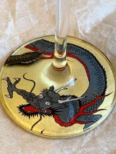 新品 純金本蒔絵 強化クリスタルワイングラス 龍柄 - メルカリ