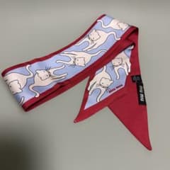 miumiu ミュウミュウ スカーフ 猫柄 シルクスカーフ 数量限定品 - メルカリ