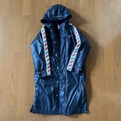 Nike キッズベンチコート XSサイズ(120〜130㎝)のサムネイル