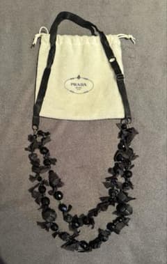 PRADA ネックレス 革・ビース・リボン 細工のサムネイル